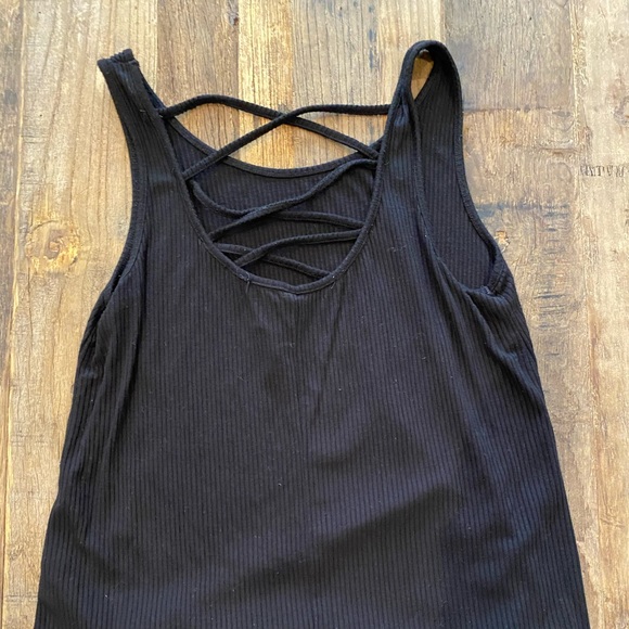 Girls black tank top - Picture 2 of 3